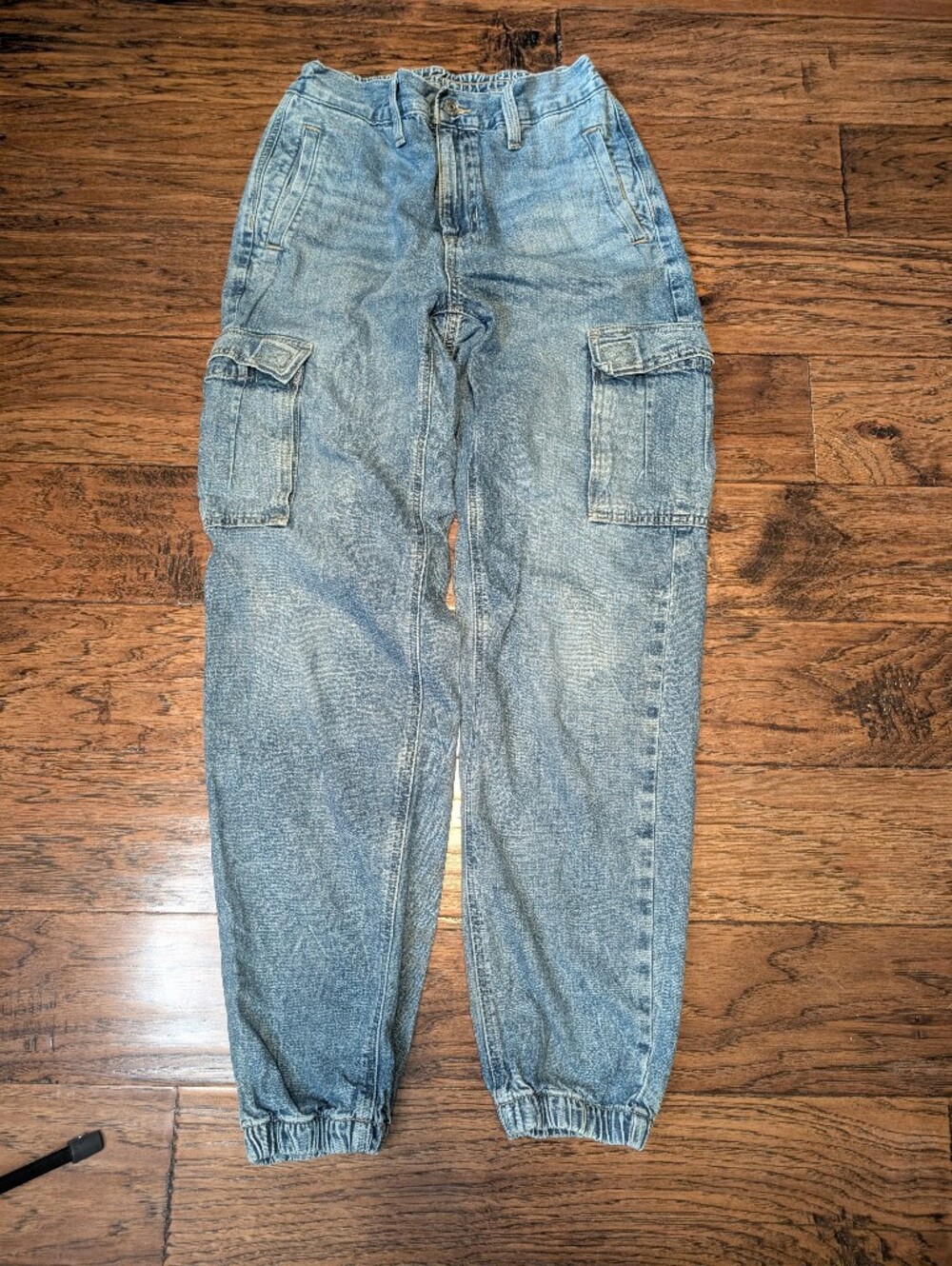 American Eagle Denim Cargo Jogger Jeans Size 2 Long